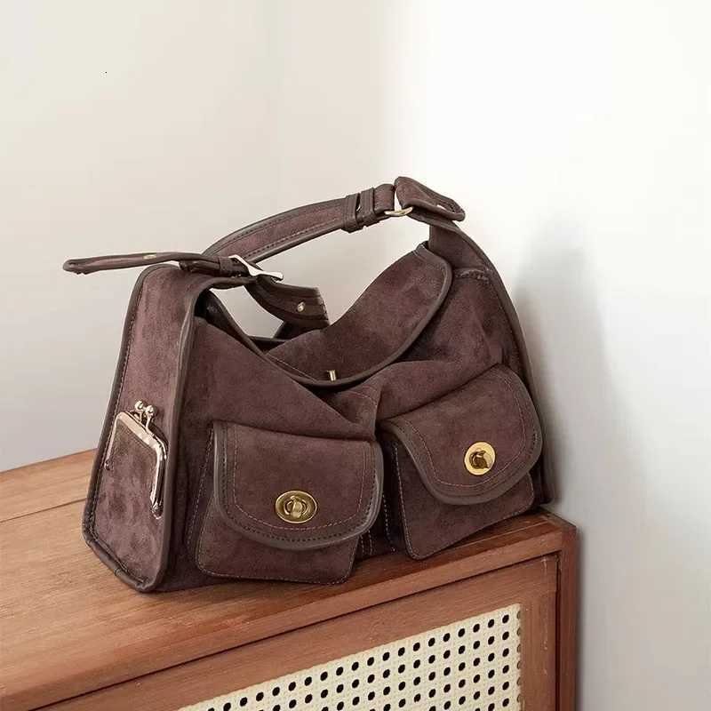 Suede Shoder Bag Creative Double Pocket Underarm Bag Vintage Wens Bag Large Capacity Cmuter Bag Adjustable Handbags H251115