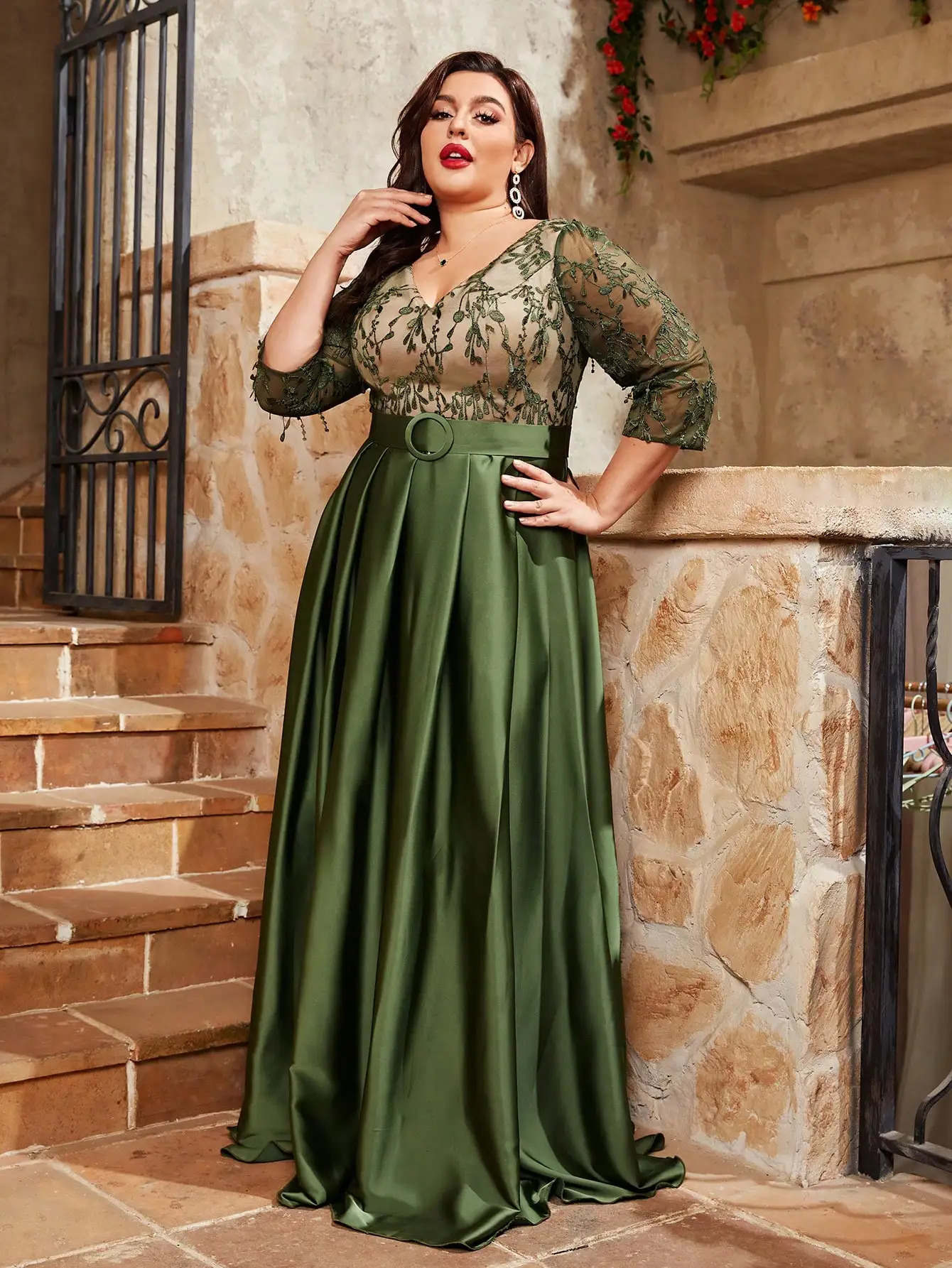Mgiacy plus size Vneck impregnated lace long sleeved color contrast patch work satin border buckle full skirt 250407
