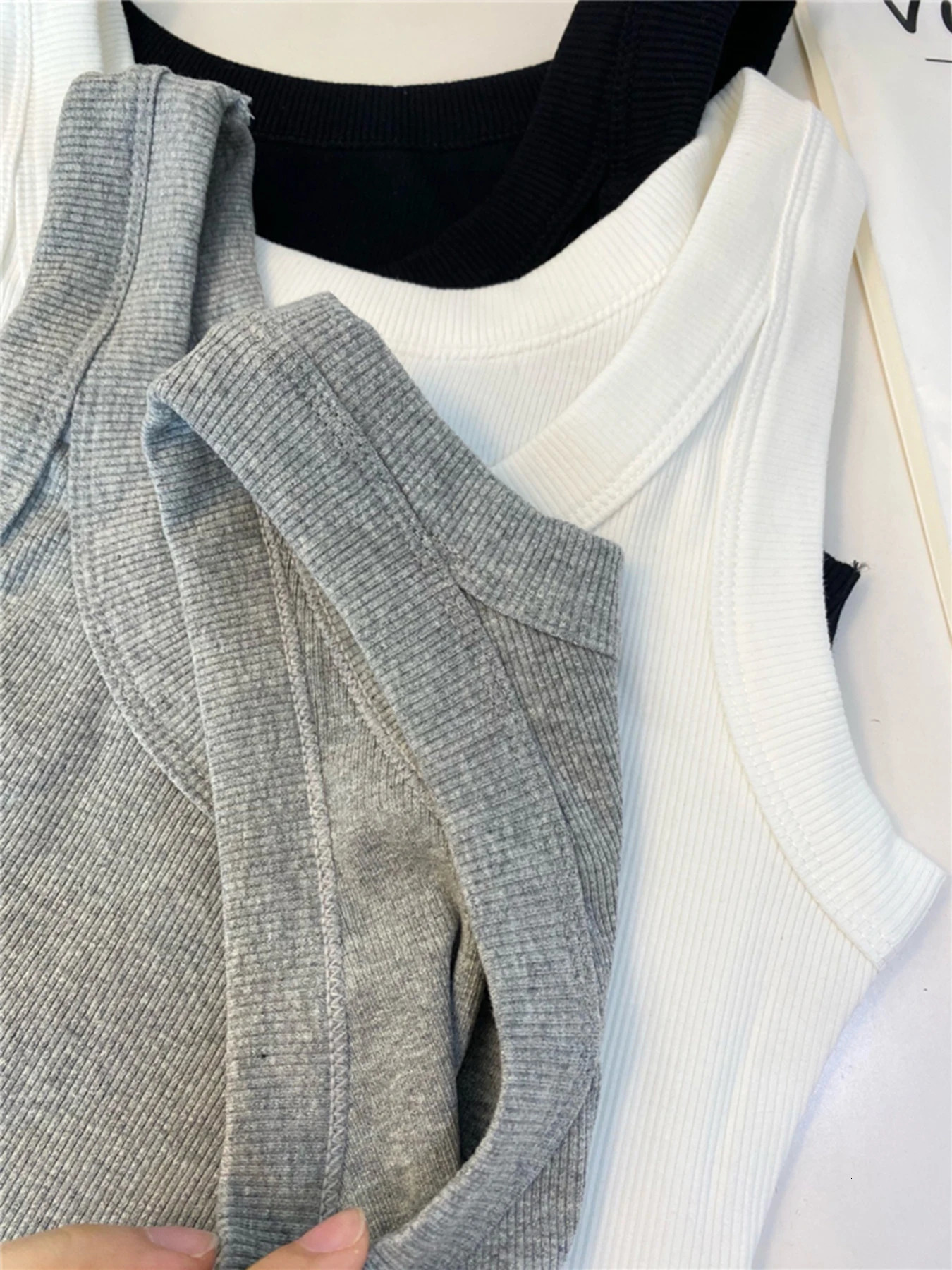 3piece cotton vest paired with summer ultrathin fit clothing simple version basic breathable womens top 250414Z