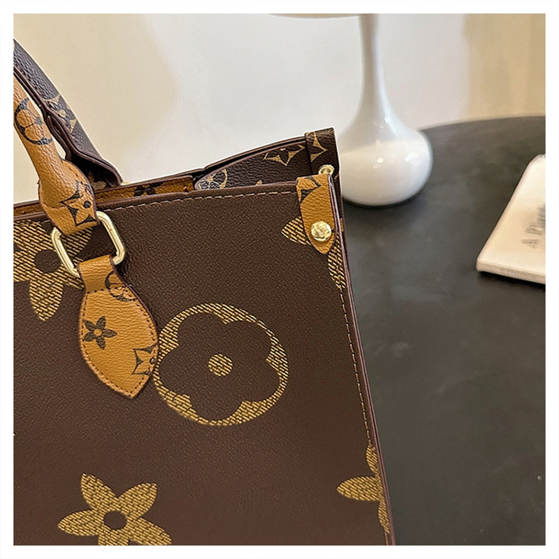 free shipping designers bags for womens ladies 2025 New Large Capacity Handbag Shoulder Bag with Diagonal Cross Fashion Versatile Simplicity