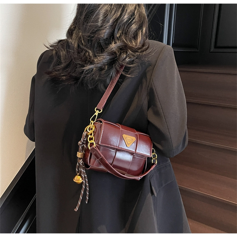 free shipping designers bags for womens 2025 new small square bag commuting woven bag crossbody bag high end sense simple fashionable