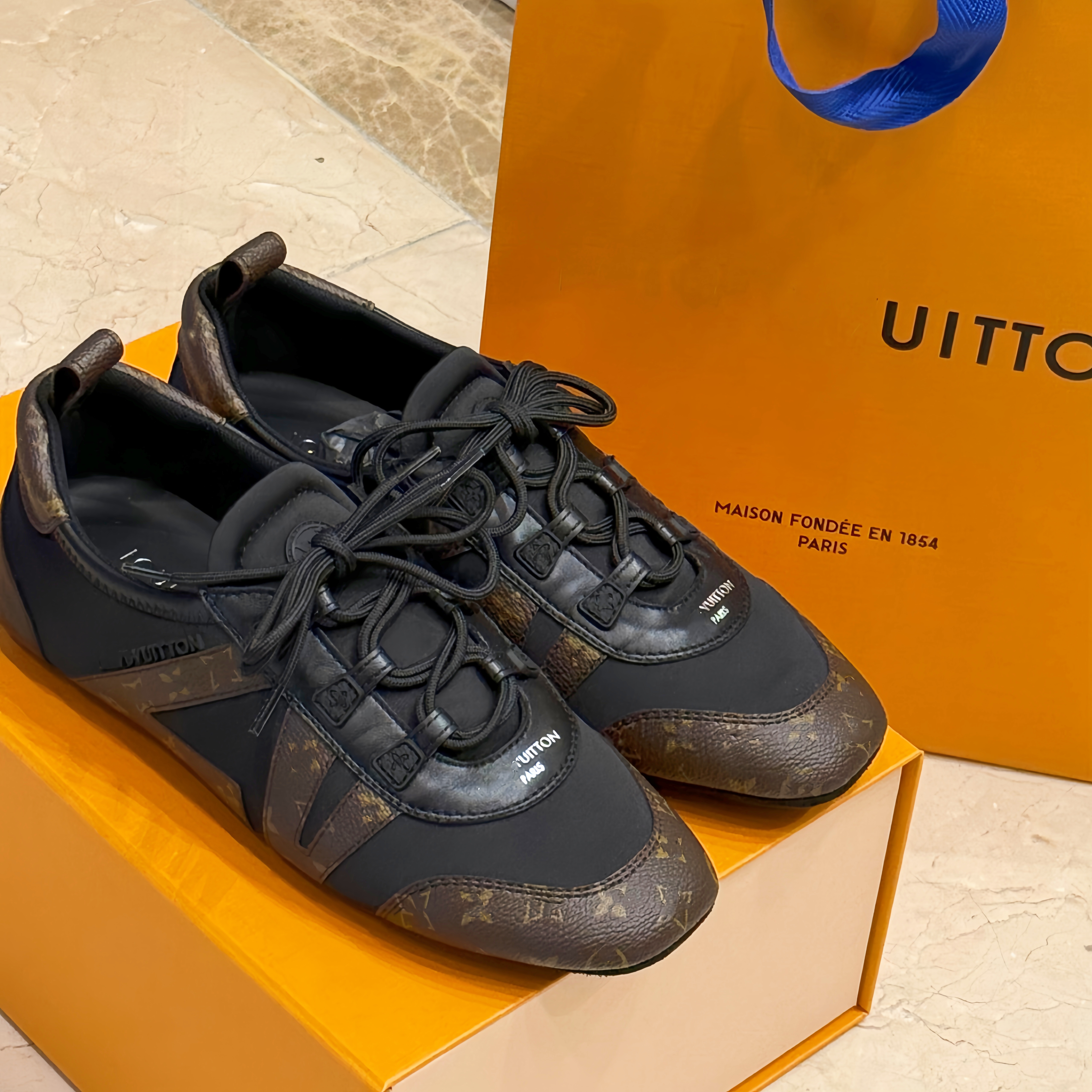 Men woman sneakers Designer sneakers Running Tennis Luxury sneakerina Canvas Shoe athletic Casual trainer Shoe Dress hike outdoor Sport Basketball shoes 10a