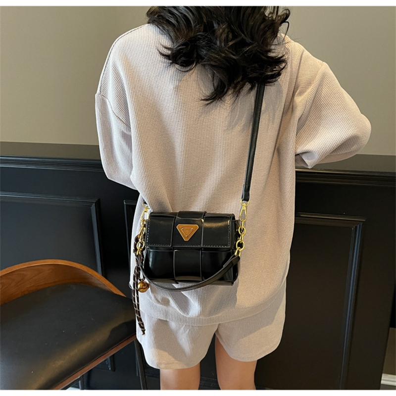 free shipping designers bags for womens 2025 new small square commuting hot woven crossbody bag high end sense simple and fashionable