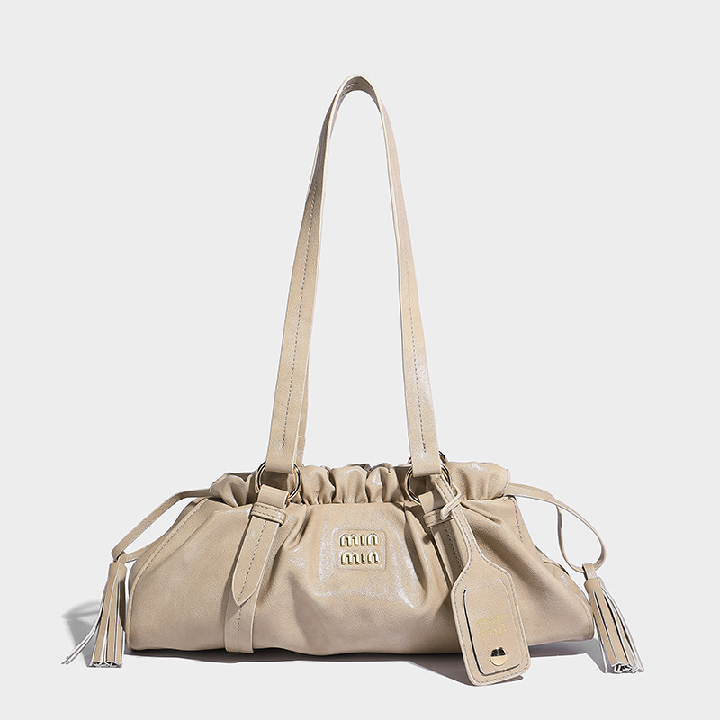 designer bag 2025 Niche malard retro soft leather underarm bag trendy cool and sassy pleated hand-held shoulder bag for autumn and winter