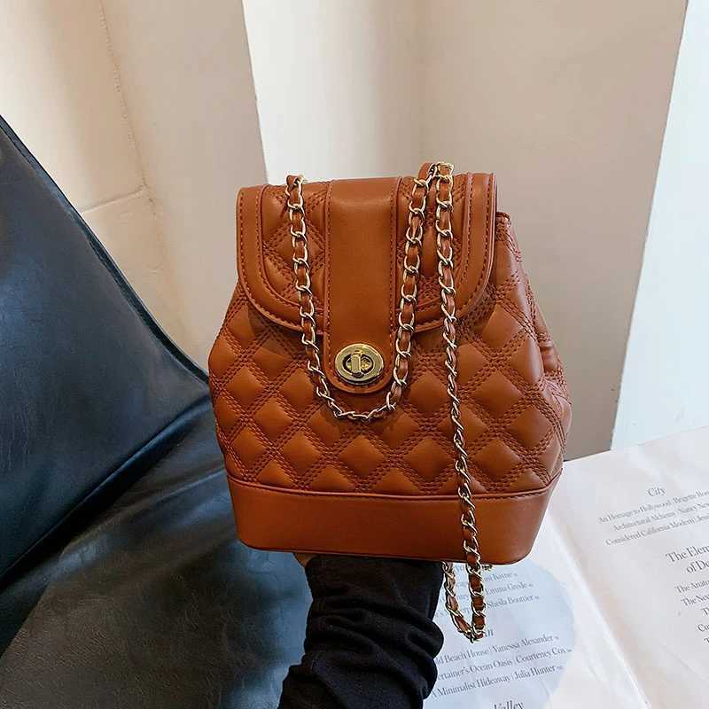 Trendy Versatile Womens Bag - French Niche Crossbody New Style High-End Exquisite European American Sweet BagW251115