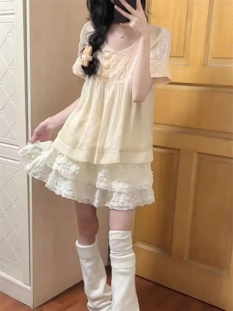 Kawaii casual loose 2piece womens n sweet short sleeved almond shirt high waisted chic cake skirt from Japan 250414Z