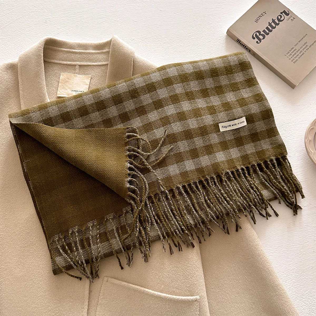 Luxury 2025 New Stripe Plaid Men Women Scarf Elegant Stylish Imitation Cashmere Shawl Lady Winter Pashmina Versatile Warm Wrap Scarf Y251115