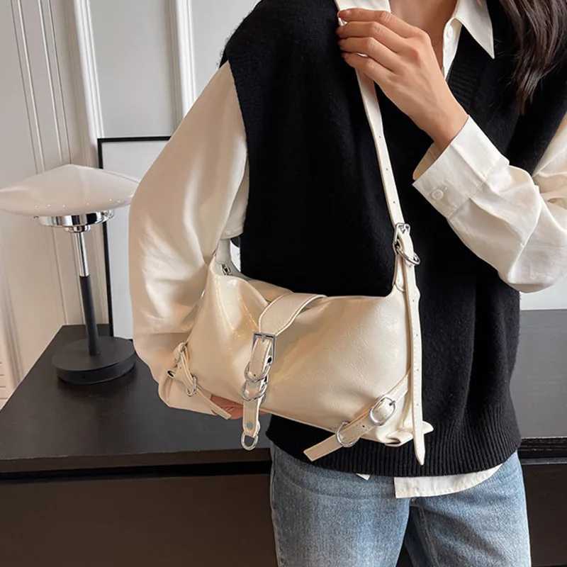 High quality womens bag autumn new fashion simple high-capacity sensory shoulder bag solid Versatile handbag Z250416-1