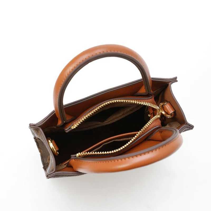 2025 Vintage Parisian Crossbody Bag - Elegant Leather Tote With Letter Large Capacity For Fashionable Commuter WomenW251115