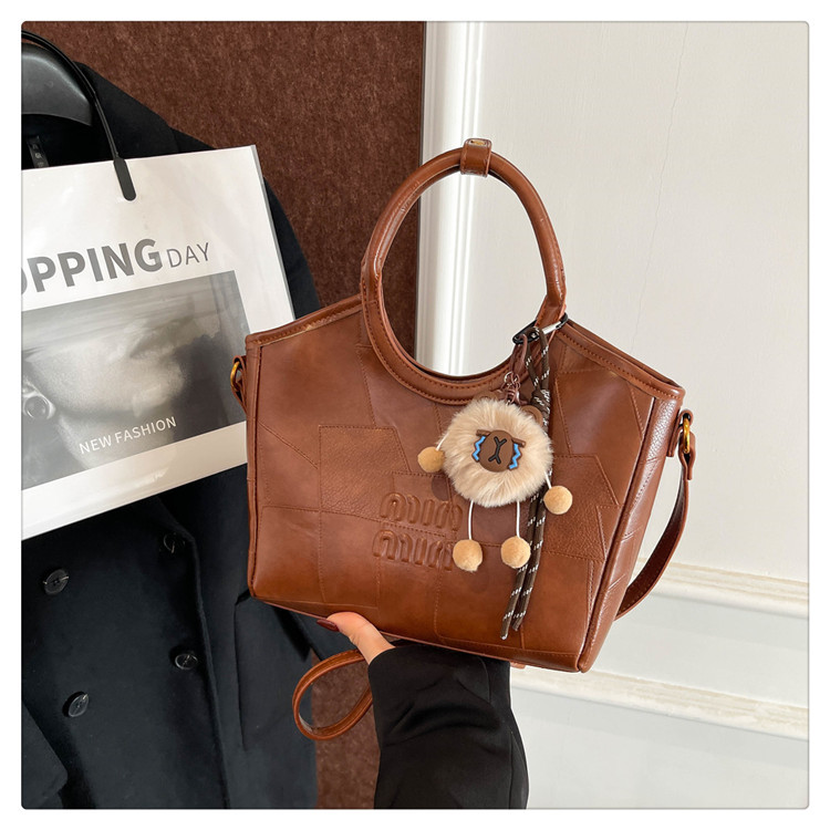 designer bag new Fashionable high-grade textured soft leather bag for women Versatile handbag Commuter crossbody basket bucket bag