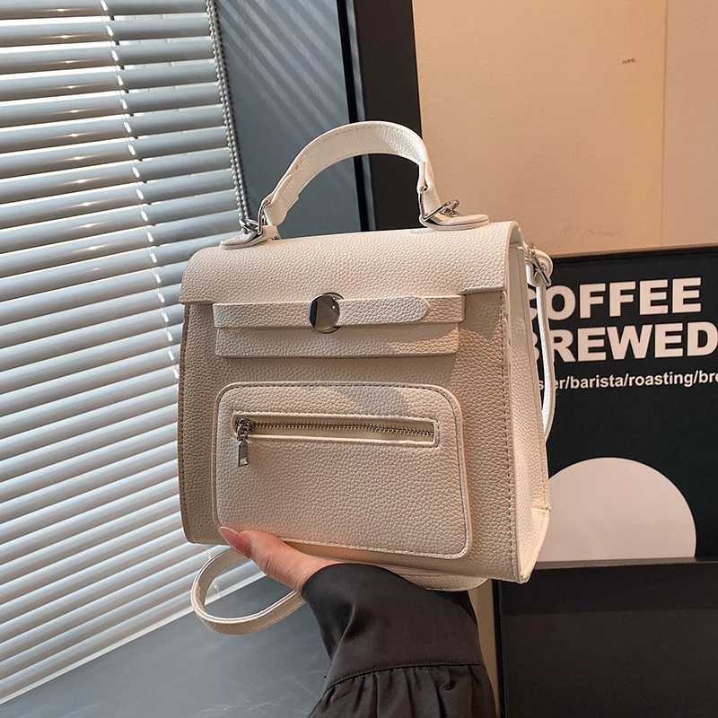 Chic Stylish Vintage Leather Tote Bag For Business Women Commuter With Large Capacity And Solid ColorW251115