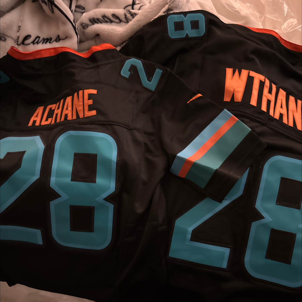 17 Jaylen Waddle Custom 2025 Rivalries JerseyS 1 Tua Tagovailoa De'Von Achane Tyreek Hill Jordyn Brooks Dodson Jaelan Phillips Bradley Chubb