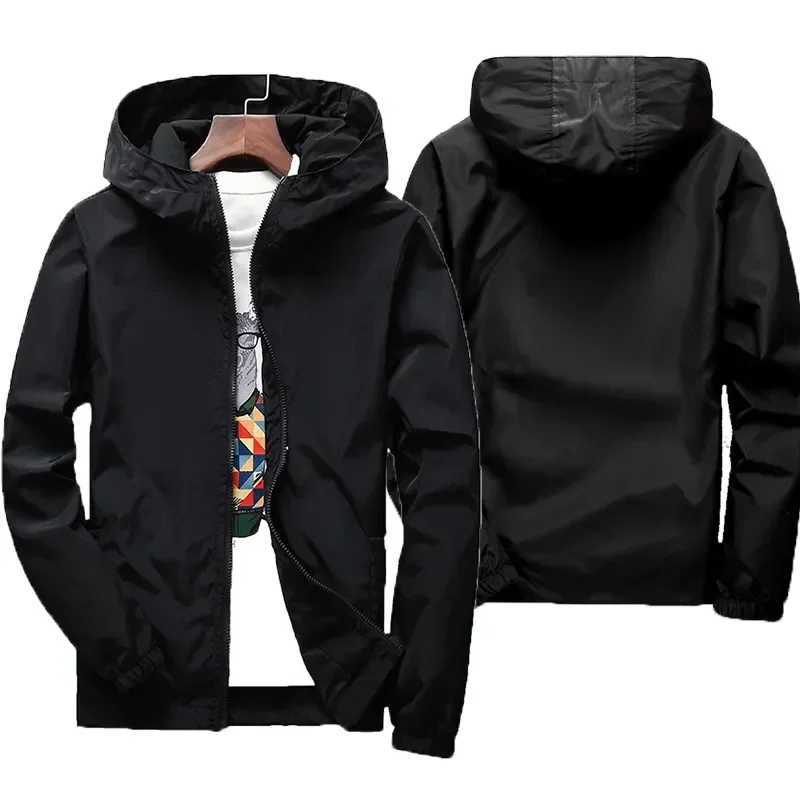 2024 Spring/Summer Mens Windproof Cover Waterfall Jacket Travel Camping Mountain Climbing Zipper Mens Windproof JacketXJ250416