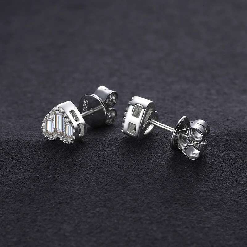 Top Quality 100% Sier Earrings Fashion Classic Heart VVS1 Baguette Moissanite Earring For Women Jewelry