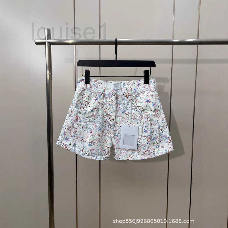 Women's Shorts Designer Brand Shenzhen Clothing 2025c Xiaoxiangjia Colorful Graffiti Fish 3d Printing Denim Trend 77YS