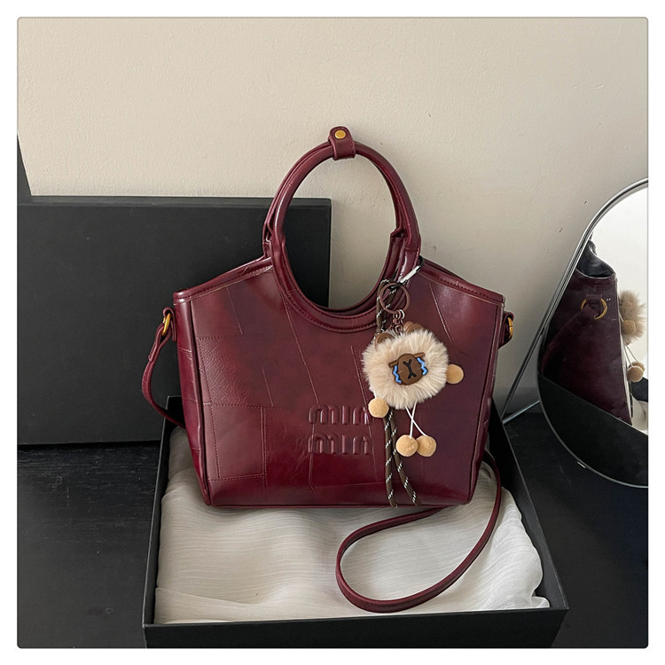 designer bag new Fashionable high-grade textured soft leather bag for women Versatile handbag Commuter crossbody basket bucket bag