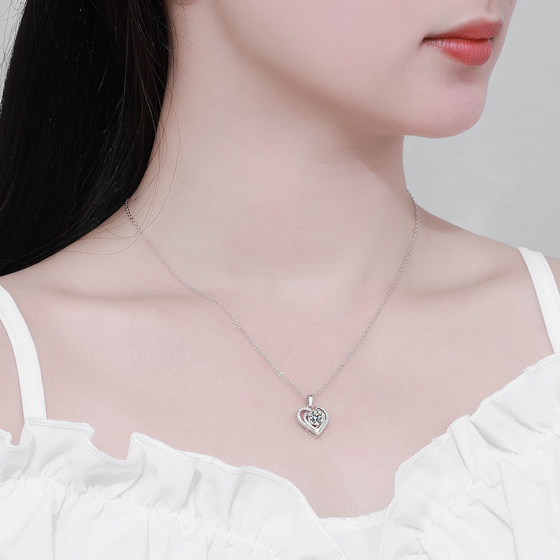 TaiYang GRA 1ct Romantic Love Heart Moissanite Necklace for Women, Luxurious S925 Wedding Engagement Diamond Necklace with Moissanite Certificate