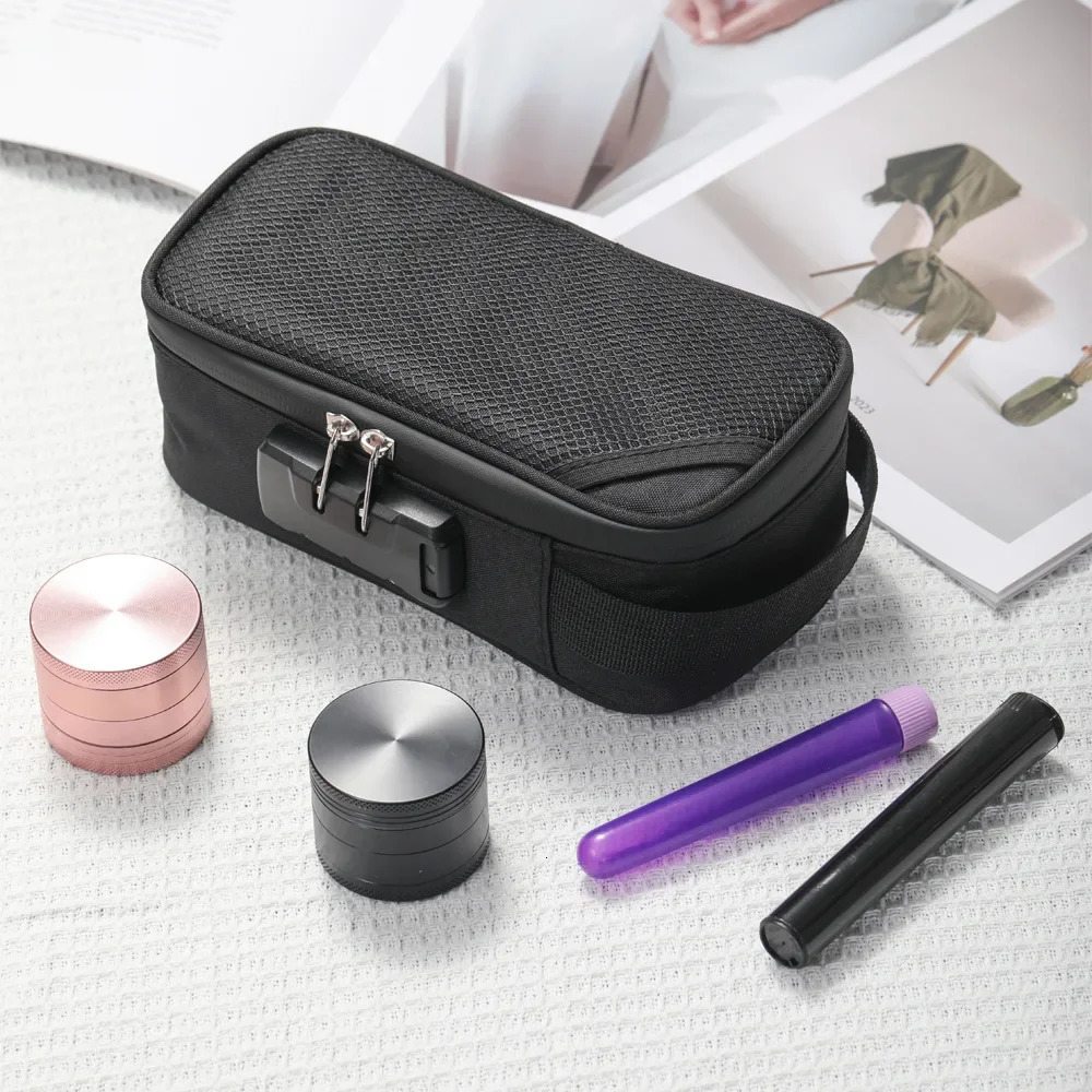 Smell Proof Bag Large-capacity With Lock Activated Carbon Deodorant Bag Portable Pipe Bag Convenient 251115