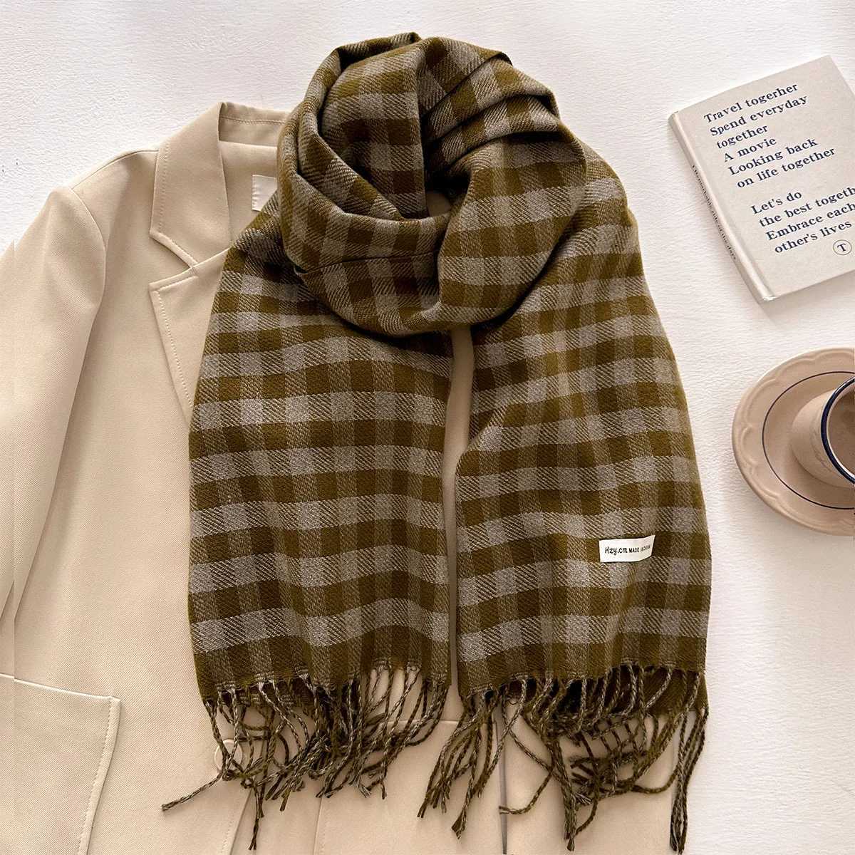 Luxury 2025 New Stripe Plaid Men Women Scarf Elegant Stylish Imitation Cashmere Shawl Lady Winter Pashmina Versatile Warm Wrap Scarf Y251115