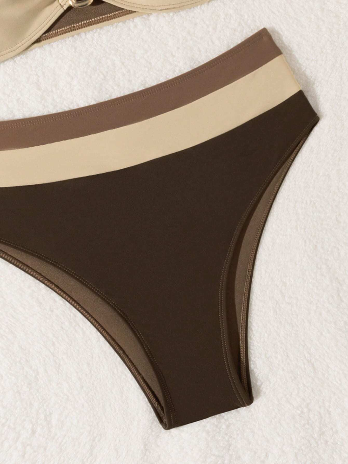 Women's Bikini Chest-wrapping Design U-shaped Metal Ring on the Chest Color-blocking Splicing Fashionable and Sexy