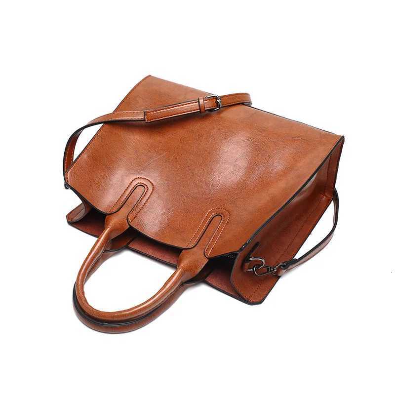 Casual Leather Womens 2025 New Large Capacity Tote Shoulder Handbags Office Ladies Party Luxury BagsW251115