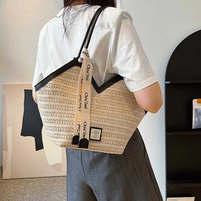 Womens large capacity shoulder bag summer grass basket womens handbag fashionable designer beach bag Bali shopping bag Z250416