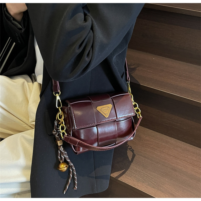 free shipping designers bags for womens 2025 new small square bag commuting woven bag crossbody bag high end sense simple fashionable
