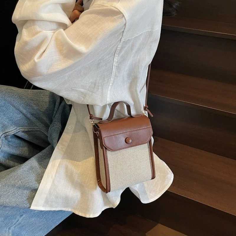 Fashionable Luxury Brand Leather Womens Shoulder Bag Elegant Classic Paris Elegant Embellishment Trendy Vintage BagW251115