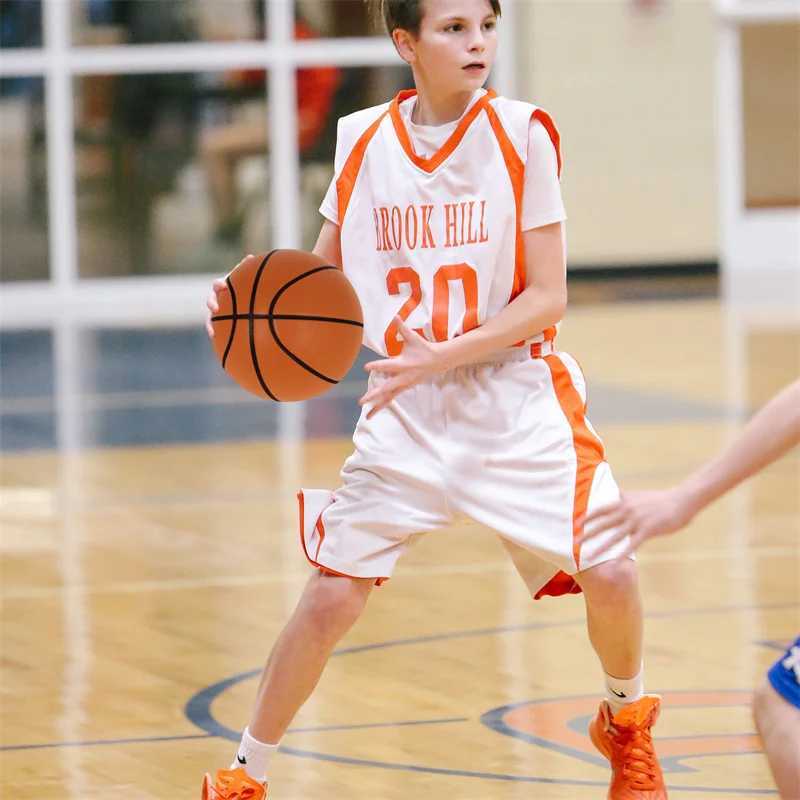 New Slient Basketball 20 Quiet Bouncing Ball Indoor PU Foam Bounce Basketball No Noise Squeezable Mute Ball With Groove LinesW251115