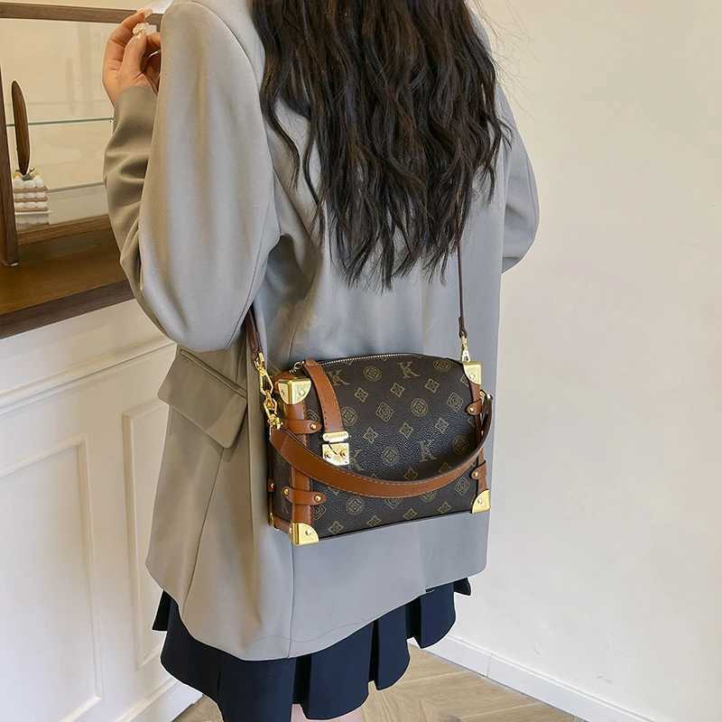 Classic Leather Handbags For Ladies With Shoulder Strap Option Luxury Brand Women Messenger Bag Famous DesignerW251115