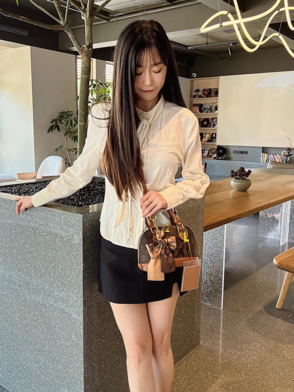 Versatile Chest Bag: Minimalist Fashion Waist Pack for Sports, Outdoors, and Everyday Use Z260124