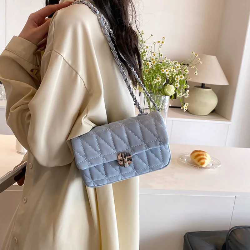 Fashionable Leather Womens Crossbody Bag Luxury Brand Famous Designer Elegant Crossbody Vintage Daily BagW251115