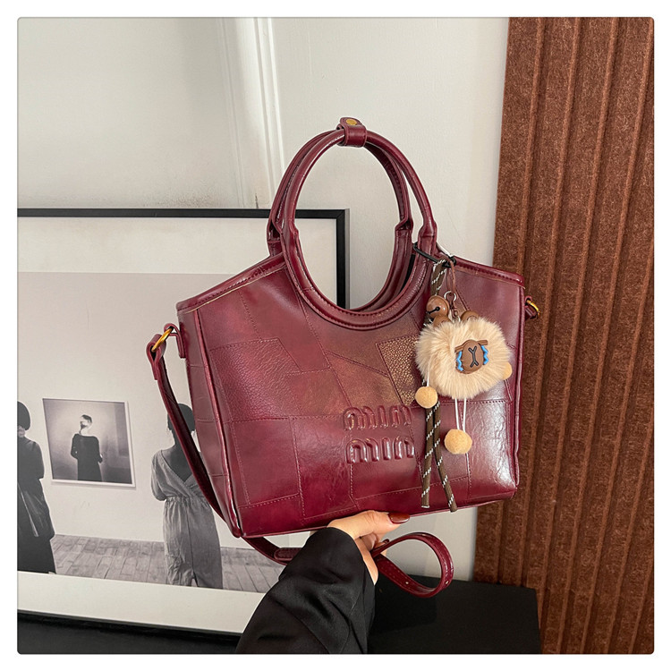 designer bag new Fashionable high-grade textured soft leather bag for women Versatile handbag Commuter crossbody basket bucket bag