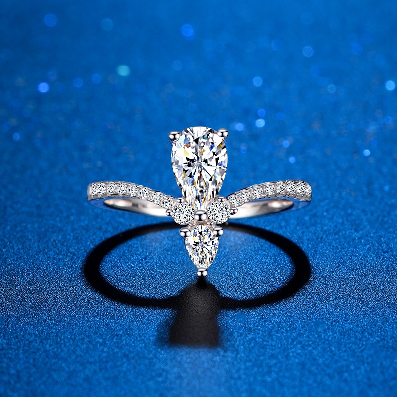 TaiYang 1ct Moissanite Pear Crown Setting Ring for Women, Luxurious 925 Sterling Silver Wedding Engagement Diamond Ring with Moissanite Certificate