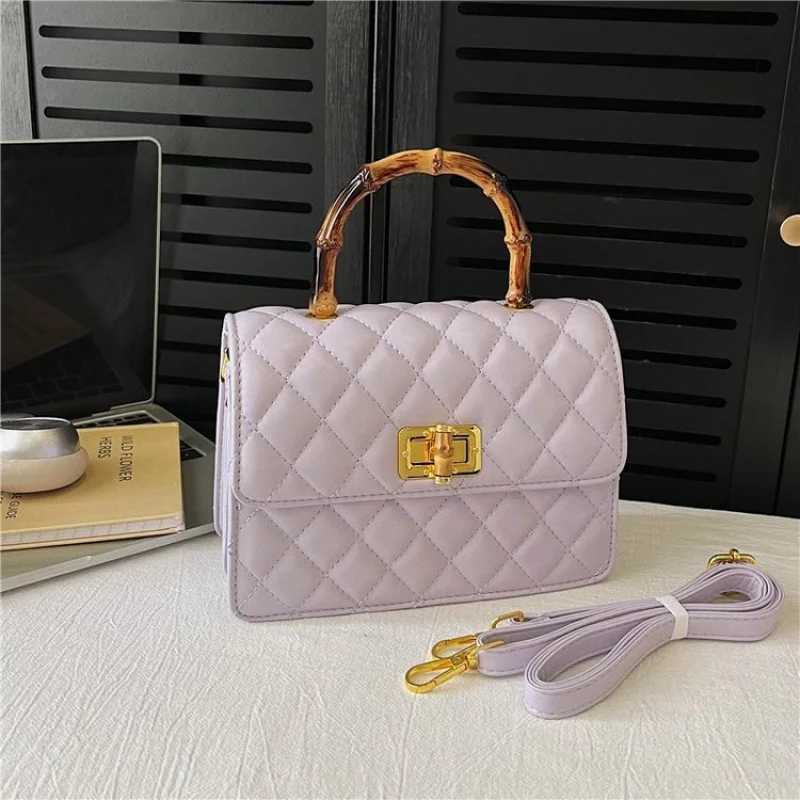 Sleek Womens Leather Handbag - Designer Crossbody Shoulder Bag Tote Purse Ladies FashionableW251115