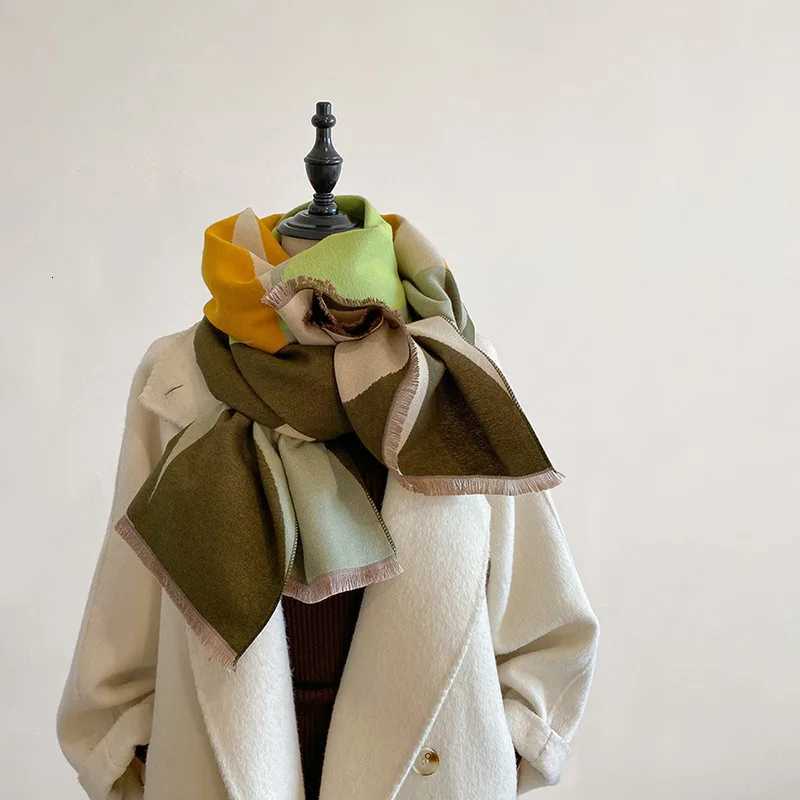 Luxury Double Faux Cashmere Neckerchief Women Chic Flowers Pattern Jacquard Shawl Woman Comfortable Thickened Warm Scarf Ladies Y251115