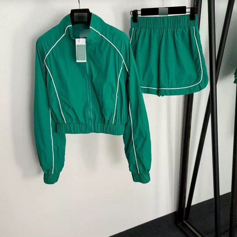 5A high-quality women's yoga set jacket and bra set sports vest+shorts white striped fitness Pilates exercise fast drying high waist set women's clothing