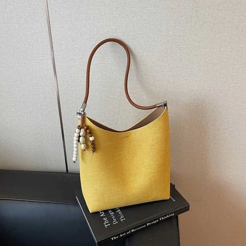 Modern-elegant 2025 New Ladies Luxury Brand Leather Tote Bag Famous Designer Casual Popular ElegantW251115