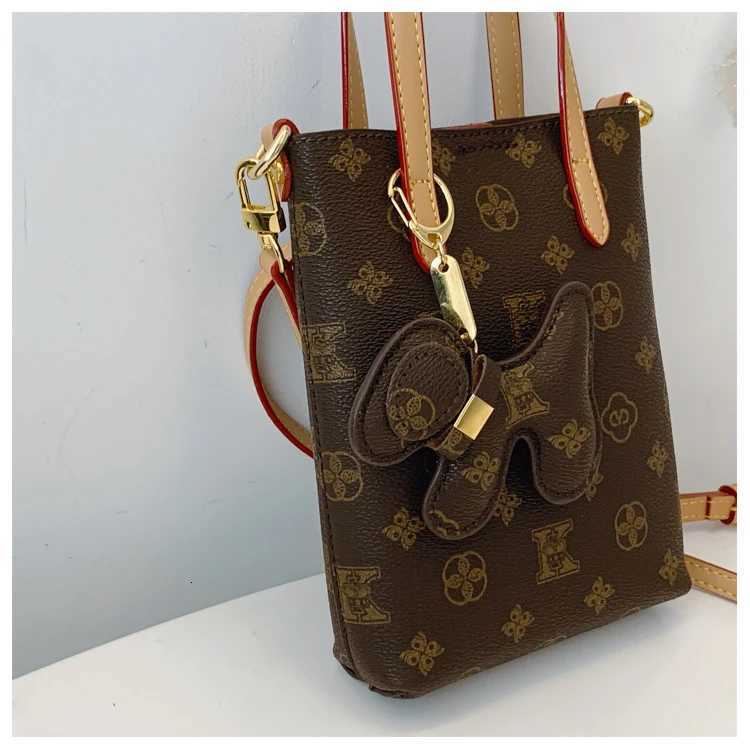 High-Quality Womens Leather Crossbody Bag From Famous Designer Luxury Brand Popular Classic Elegant Handbag for Stylish LadiesW251115