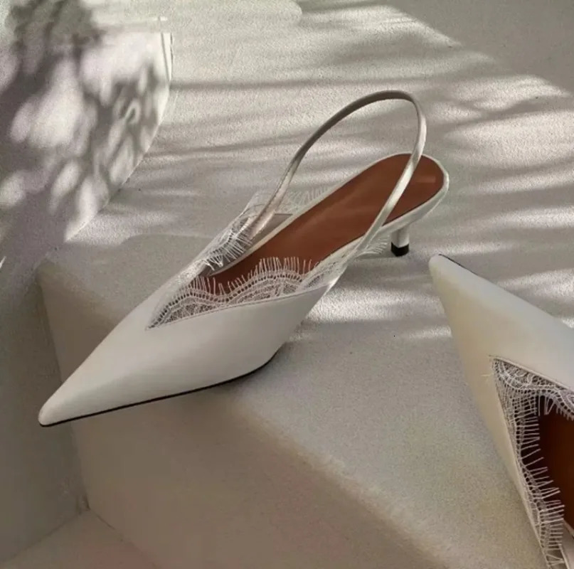 Pointed Sandals Spring Style Pointed Head Shallow Mouth Lace Edge Set Foot Anti-slip Wear-resistant Heel Shoes 250415