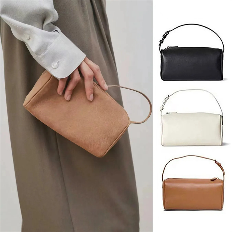 Womens clutch tote lunch bag Luxurys handbag and purse fashion shoulder underarm Designers bags mens Brown leather crossbody Hobo pochette Zipper vanity bag