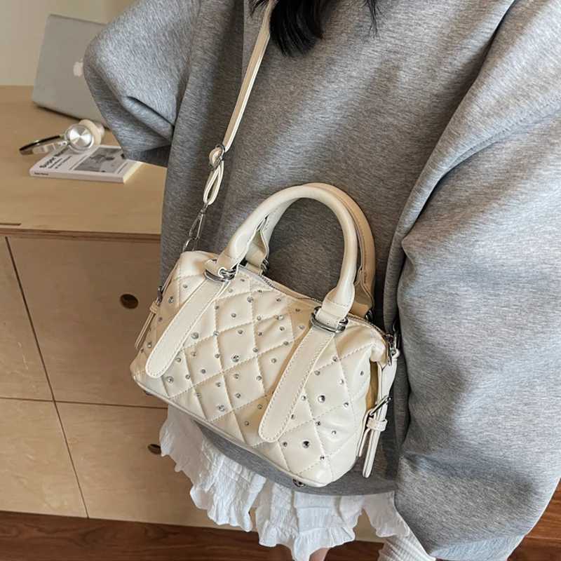 Light Luxury Rhinestone Women Handbags New Exquisite Fashion PU Leather Crossbody Bag Classic High Quality One Shoulder PackW251115