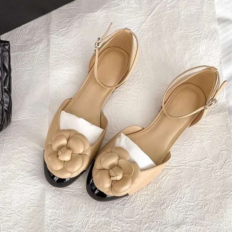 Designer wer Mary Jane Pumps Round Toe Flat Summer Comforts Hollow Brand ral Sandals Women
