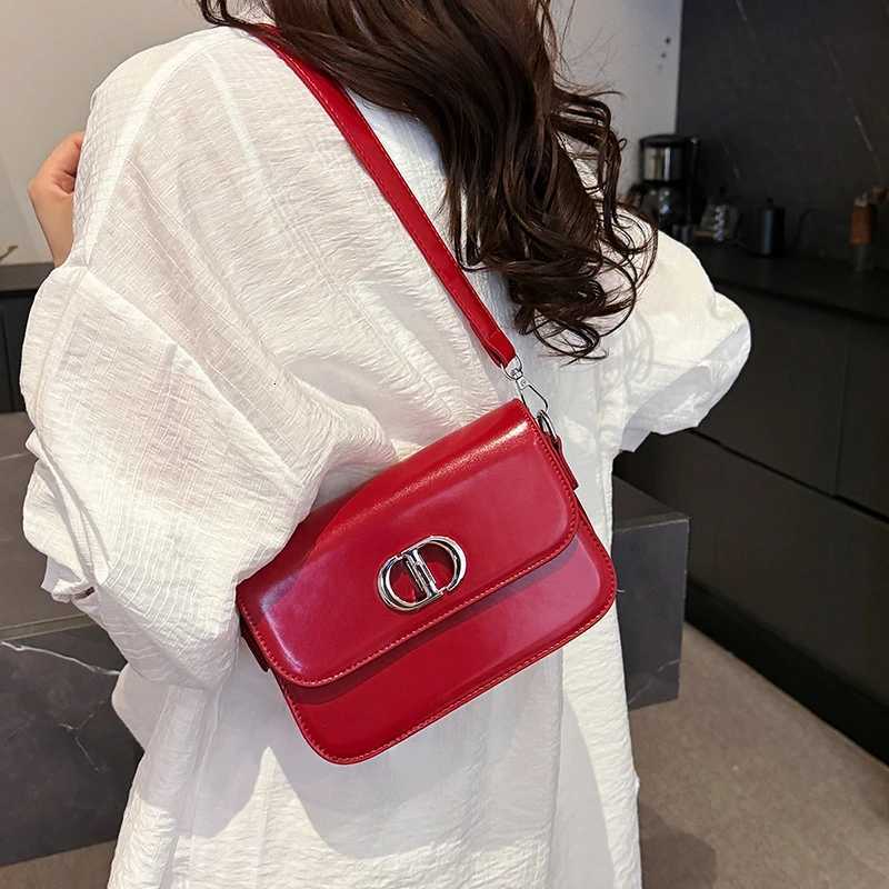 Elegant Ladies Crossbody Bag Leather Shoulder Bag Women Messenger Famous Designer Luxury Classic Style ClassyW251115