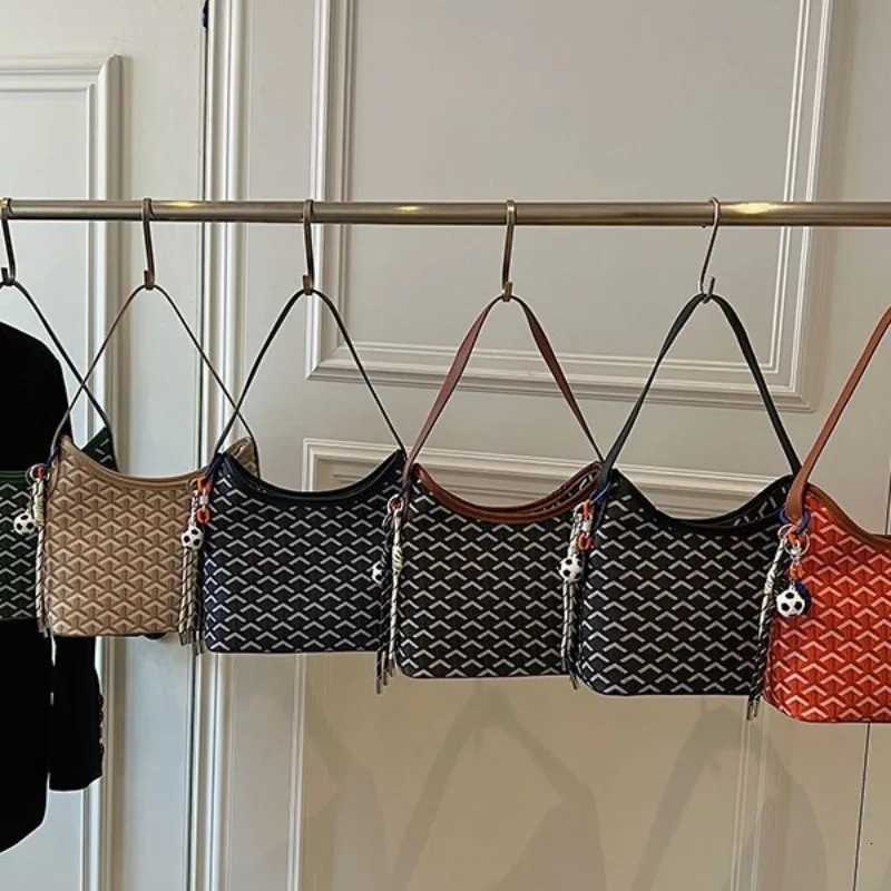 Korean Style Tote Bag for Women Puffed Goose Teeth Quilted Shoulder Bag Large Capacity Underarm Commuter BagW251115