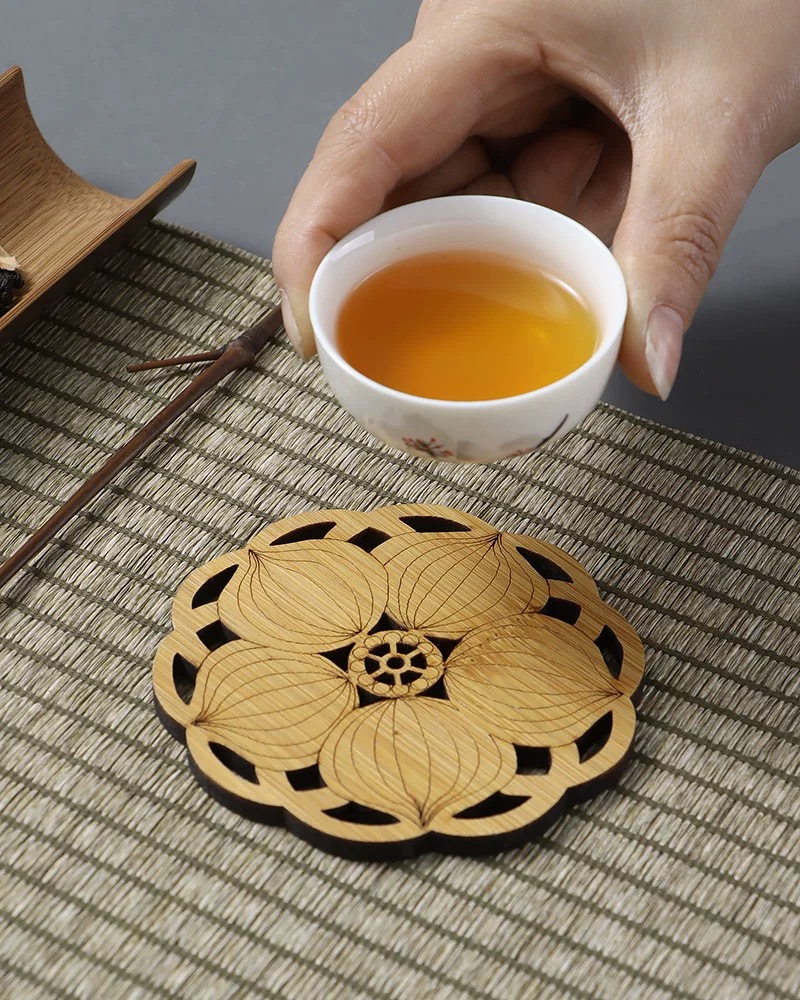 Wooden hollowed-out coaster set - essential for table protection