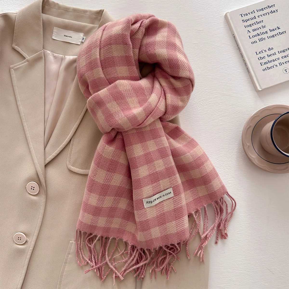 Luxury 2025 New Stripe Plaid Men Women Scarf Elegant Stylish Imitation Cashmere Shawl Lady Winter Pashmina Versatile Warm Wrap Scarf Y251115