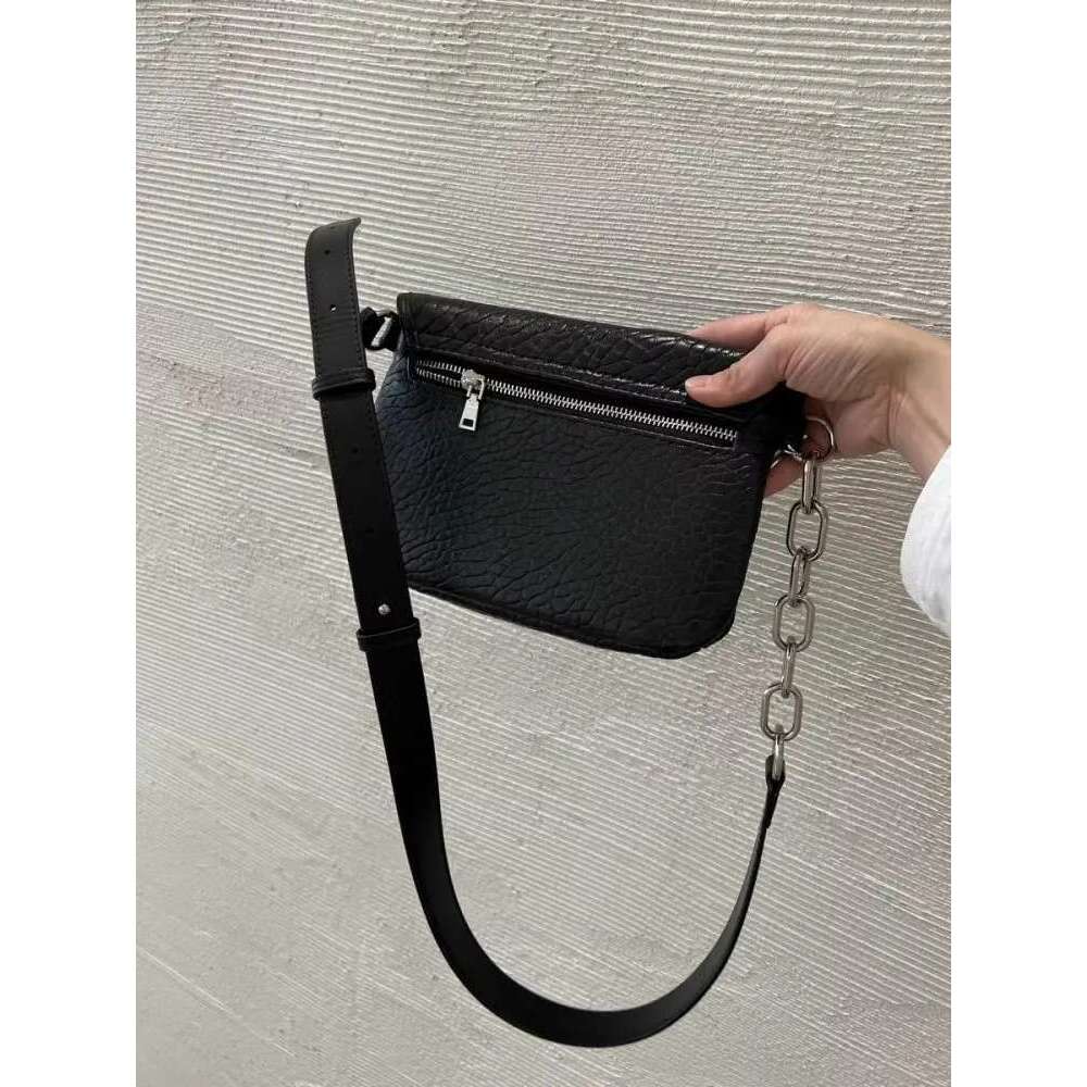 Women Fashion Casual Black Sheepskin Small Capacity Saddle Buckle Bagsain Strap Single Shoulder Armpit Crossbody Bag