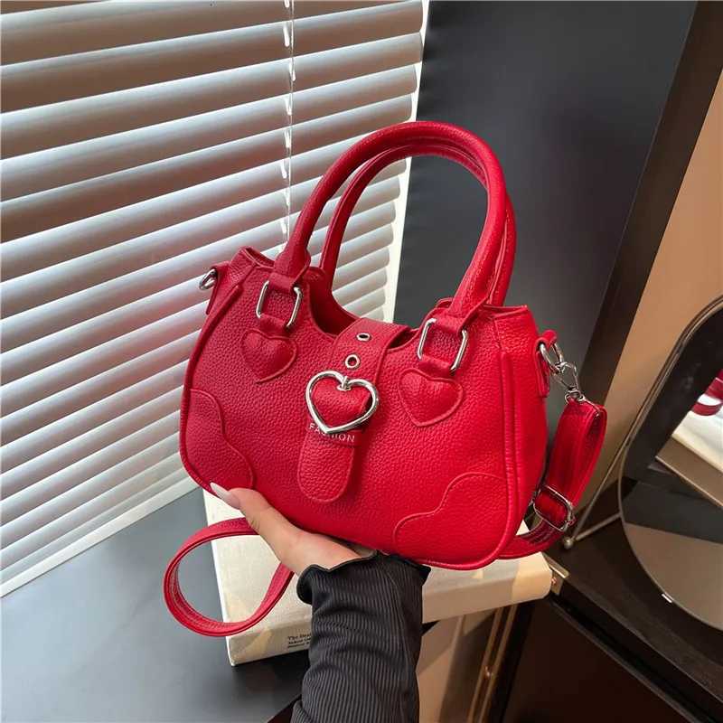 Luxury Designer Paris Fashion Leather Handbag for Women Elegant Crossbody Bag Large Capacity Commuter StyleW251115