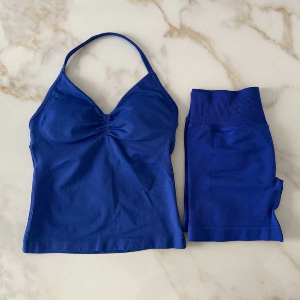 Impact Gym Set 2-piece long line shoulder strap top sports vest Scrunch shorts sports sling set fitness clothing seam yoga setXJ250415